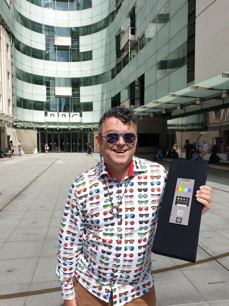 Jez Levy, Eyes on St Albans, Enchroma, colour vision deficiency, colour blindness, glasses for colour blindness, radio 2