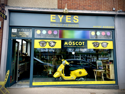 EYES on St Albans displaying MOSCOT branding on the front window